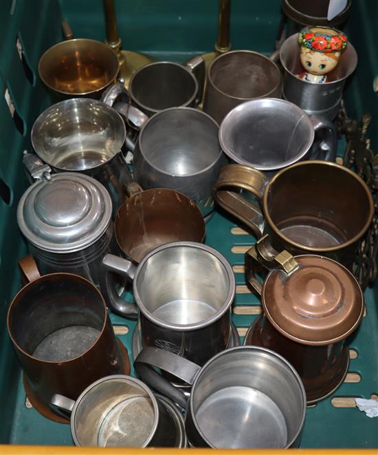 A quantity of copper/pewter tankards, miners lamps etc